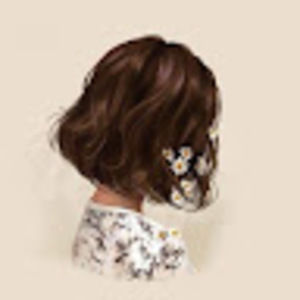 Meet your Posher, Dina